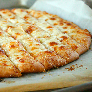 Upper Crust Oceanside Garlic Cheese Bread