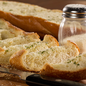 Upper Crust Oceanside Garlic Bread